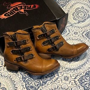 Freebird Grecko Cognac Boots